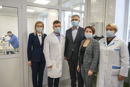 Сотрудники Университета приняли участие в открытии лаборатории по трансплантации эмбрионов в Кузбасской ГСХА