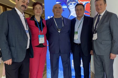 Сотрудники и студенты СПбГУВМ приняли участие в работе YIII Черноморской научно-практической ветеринарной конференции