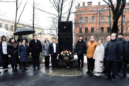 Торжественный митинг, посвященный 81-й годовщине со Дня снятия блокады Ленинграда
