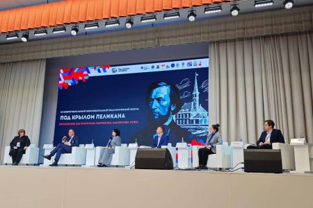 Панельная сессия «Профориентация в школе: новые подходы» прошла при участии СПбГУВМ