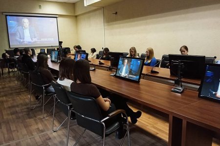 Тематический кинопоказ в рамках кураторских часов