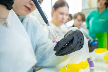 СПбГУВМ принял агротехклассников из Орла