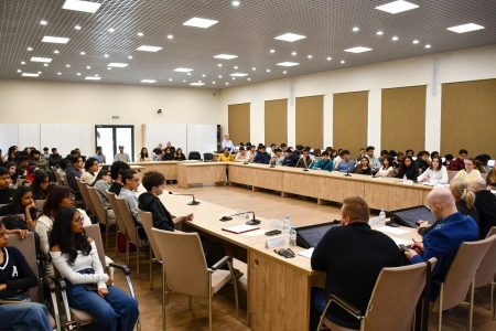 Семинар для иностранных студентов «Терроризм – угроза обществу»