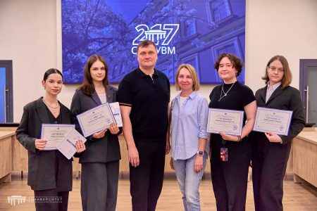 Студенты первого курса ФВМ успешно прошли курс «Интенсив по сравнительной анатомии собаки и кошки. Модуль 2»
